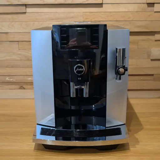 Jura E8 EB Platin